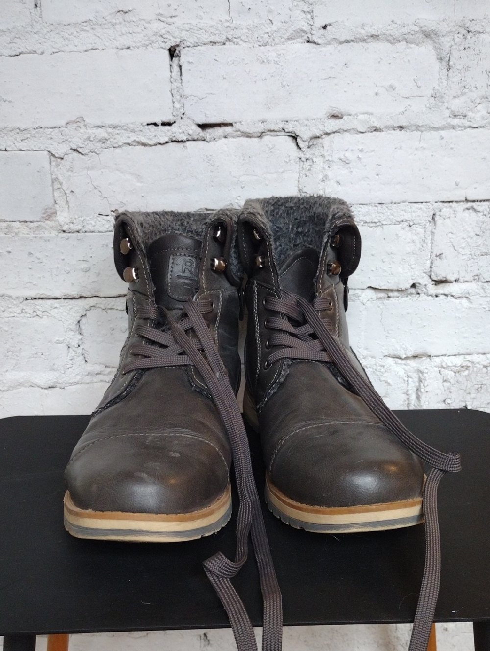 Reserved Footwear Men's Brown Lace-Up Winter Boots with Faux Fur Collar